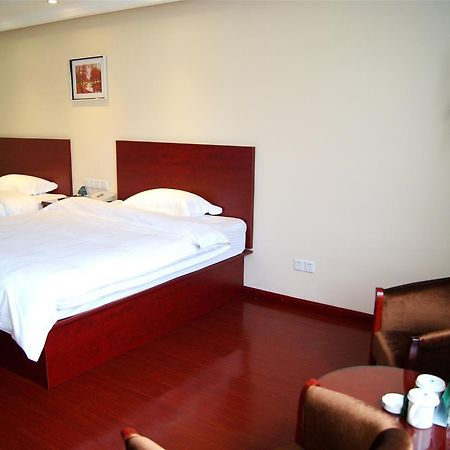 Greentree Inn Xinjiang Fukang Fukang Business Hotel Changji Экстерьер фото
