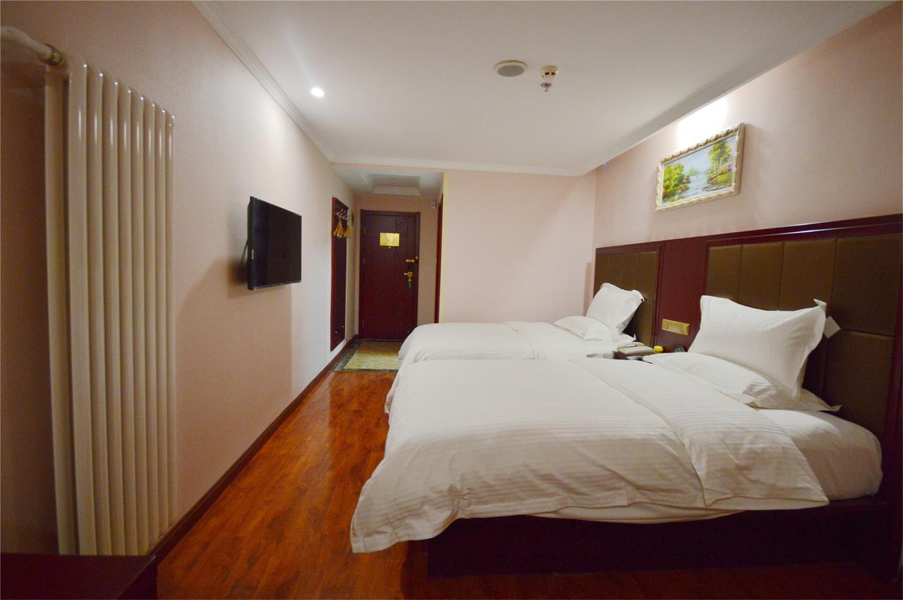 Greentree Inn Xinjiang Fukang Fukang Business Hotel Changji Экстерьер фото