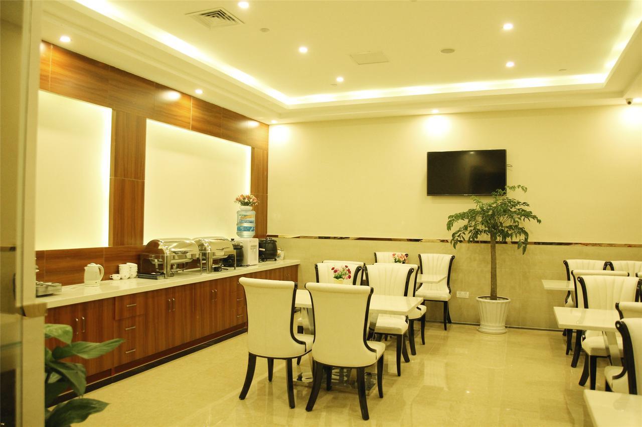 Greentree Inn Xinjiang Fukang Fukang Business Hotel Changji Экстерьер фото