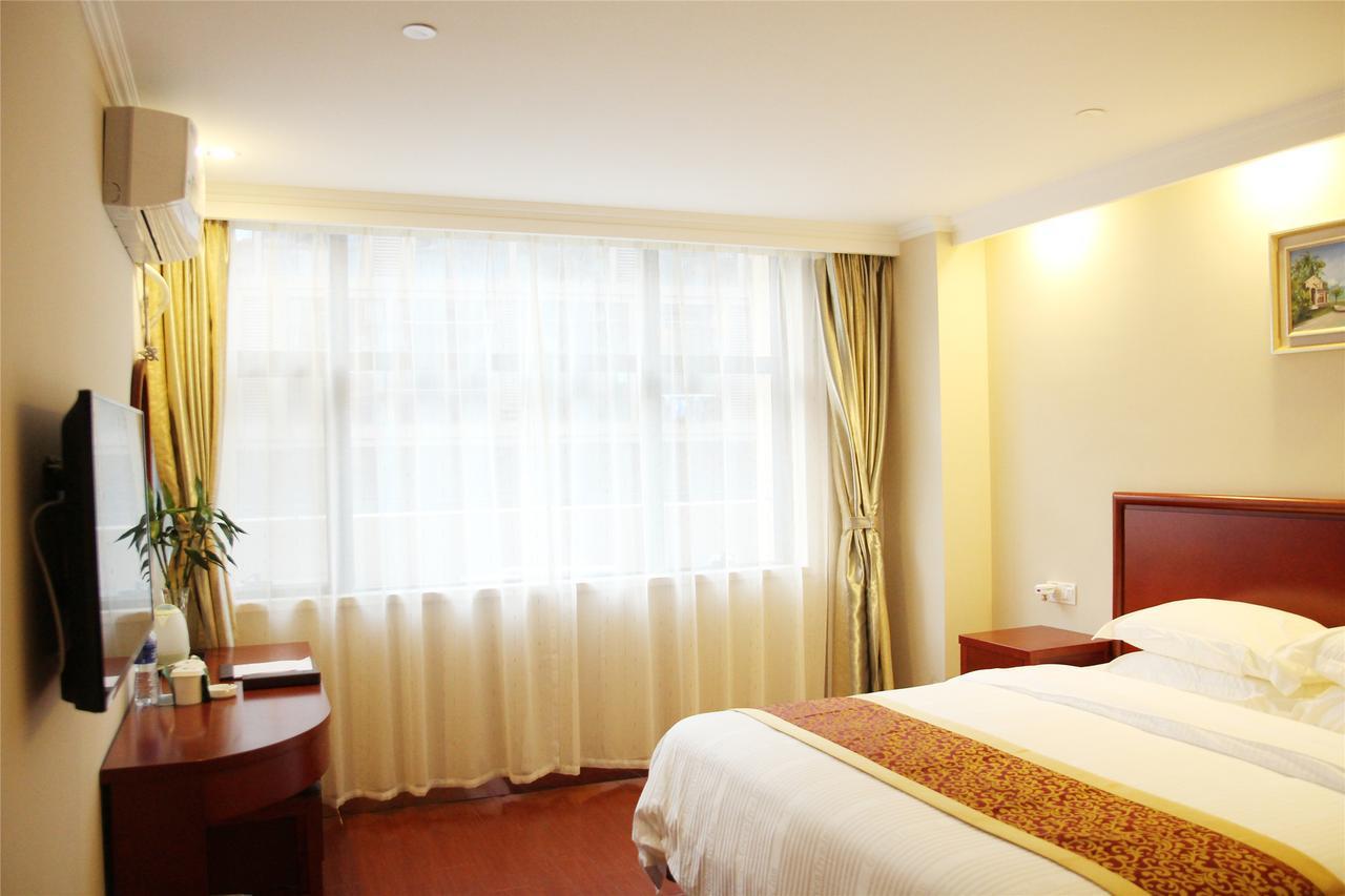 Greentree Inn Xinjiang Fukang Fukang Business Hotel Changji Экстерьер фото