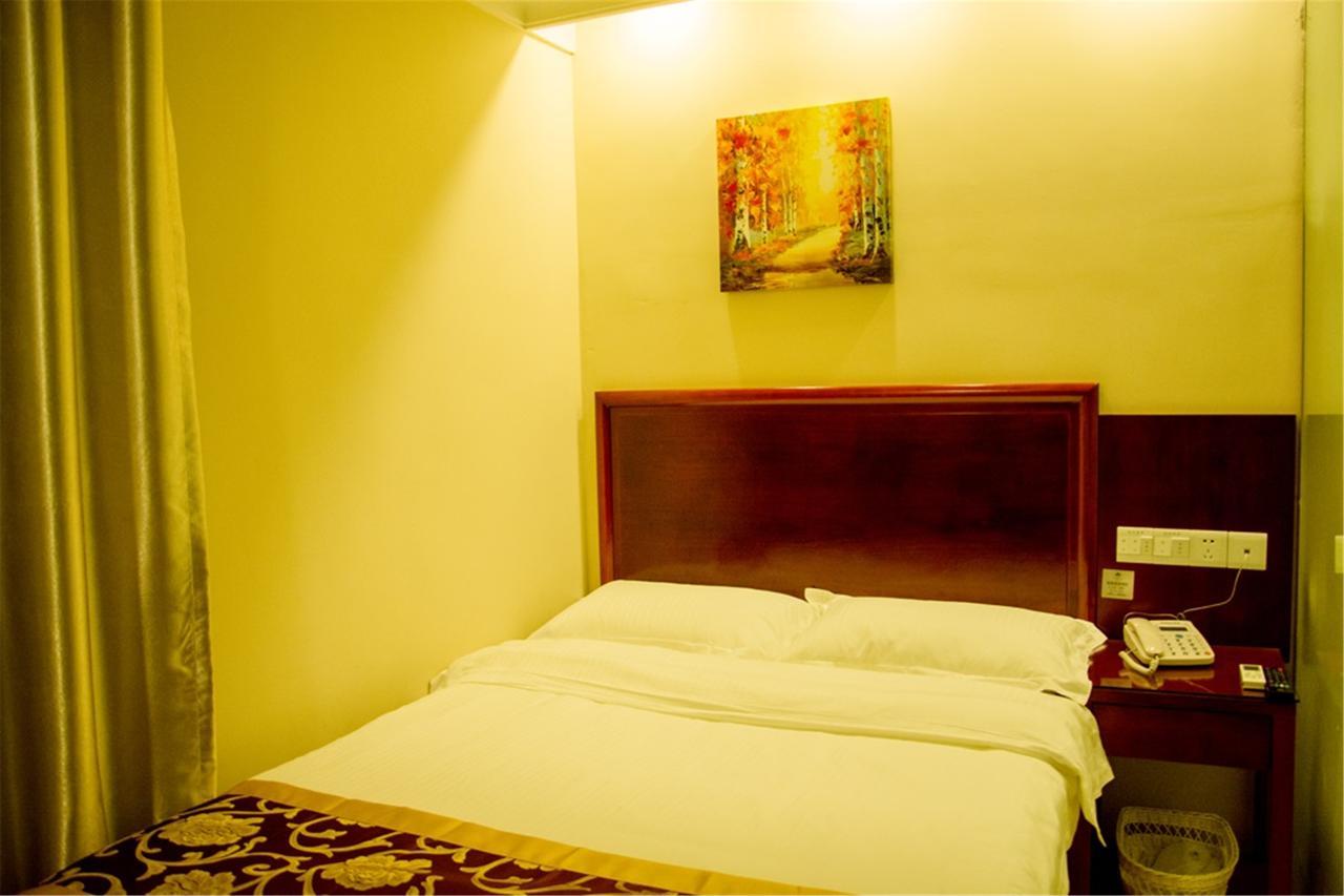Greentree Inn Xinjiang Fukang Fukang Business Hotel Changji Экстерьер фото