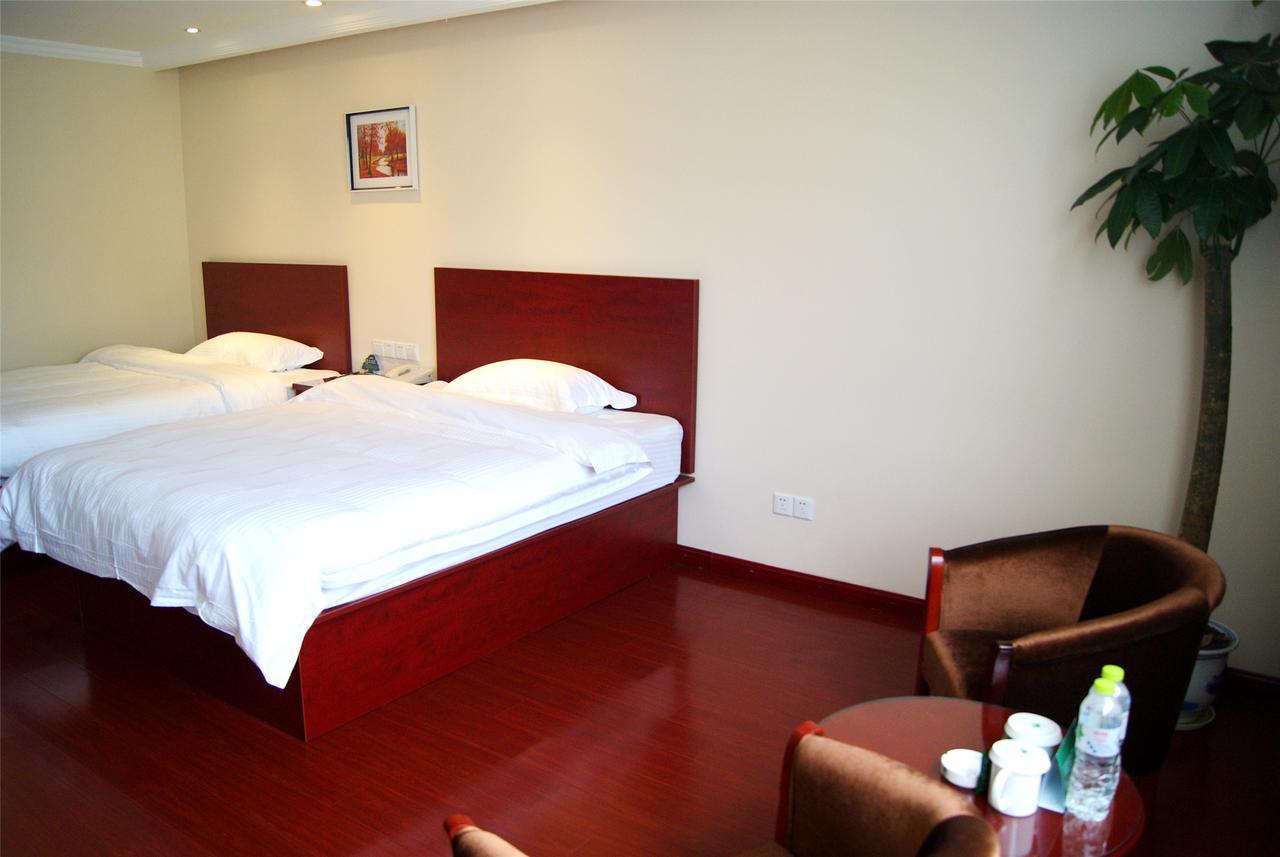 Greentree Inn Xinjiang Fukang Fukang Business Hotel Changji Экстерьер фото